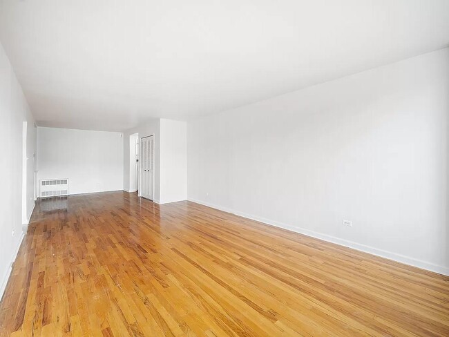 Building Photo - 415 Argyle Rd Unit 7R