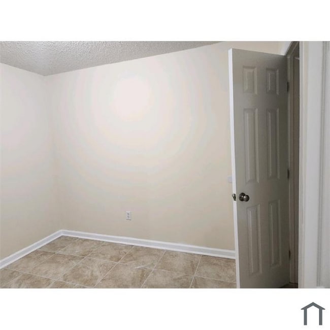 Photo - 847 Northern St Unidad C