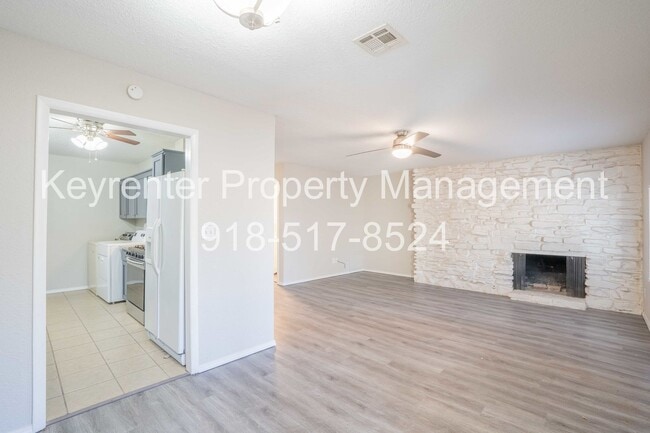Photo - S Hudson Ave Duplex Unit 3257