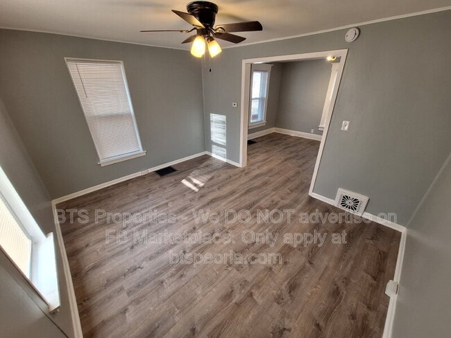 Photo - 1912 W Ann St