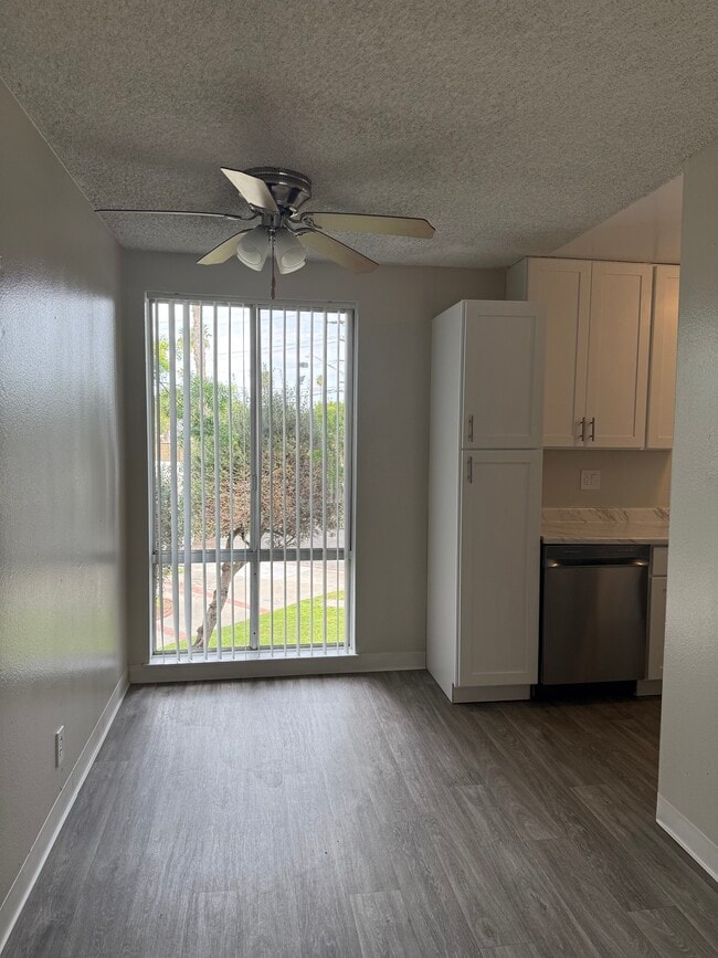 Photo - Ocean Park Apartments