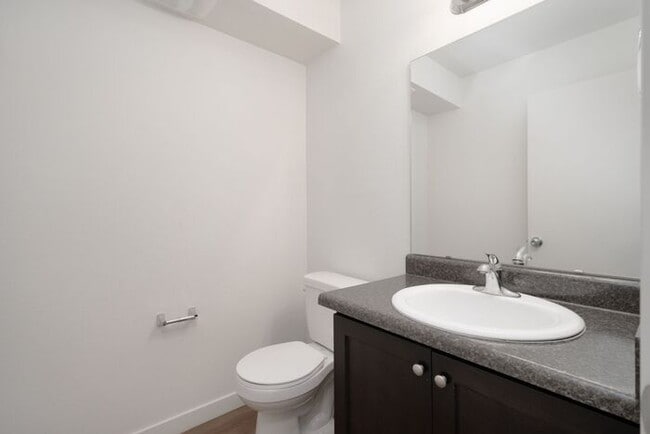 Photo - Brand New 3 bedroom Apartment in Central Park Rose!!