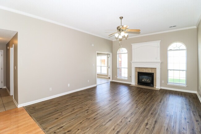 Photo - 2402 Mason Dr