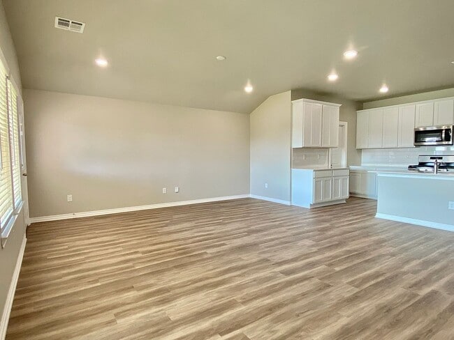 Photo - 4 Bed 2 Bath, w/Office in Deer Creek Schools