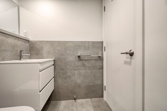 Photo - 3460 Rue Peel Unit 1217