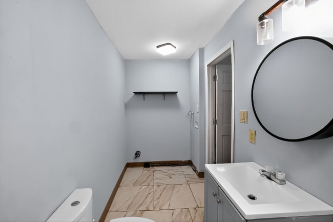 Photo - 475 N 24th St