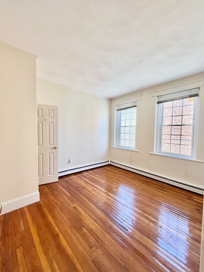 Photo - 1625 Commonwealth Ave Unit 10
