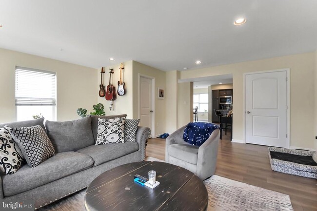 Photo - 121 High Pointe Dr