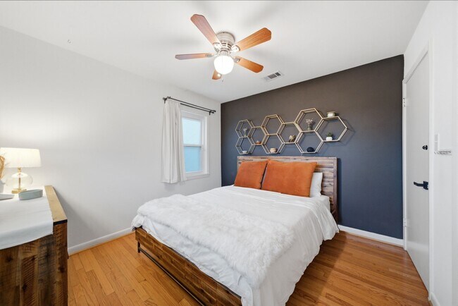 Photo - 7962 Cedel Dr