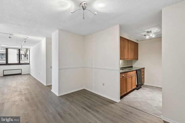 Photo - 1420 Locust St Unidad 23E