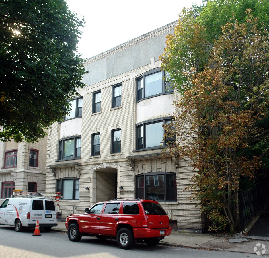 Photo - 5732-5734 Kentucky Ave Apartments