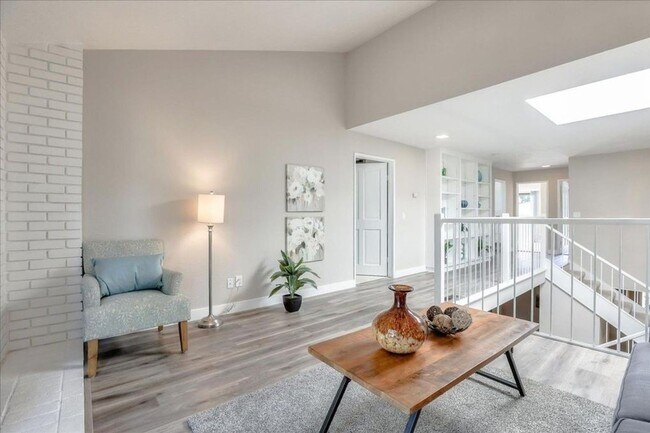 Photo - 218 Altura Vista