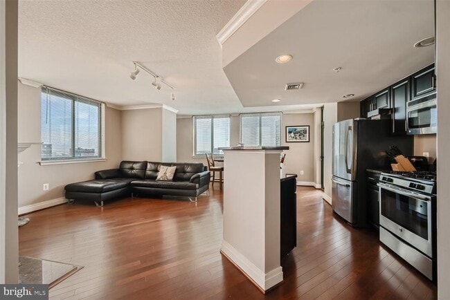 Photo - 414 Water St Unidad 2302