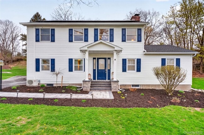 Building Photo - 22 Blossom Hill Dr