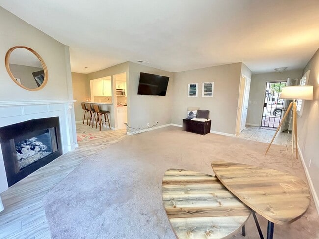 Photo - 3 Bedroom Carlsbad Townhouse!
