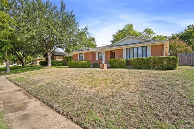 Building Photo - 2359 St Francis Ave