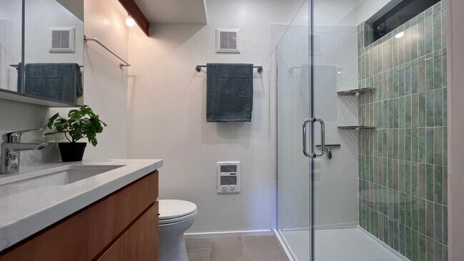 Photo - 1120 Sterling Ave