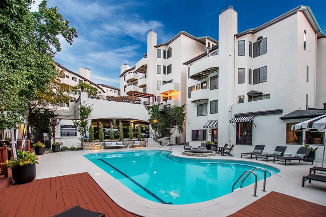 Building Photo - The Maxwell Rental