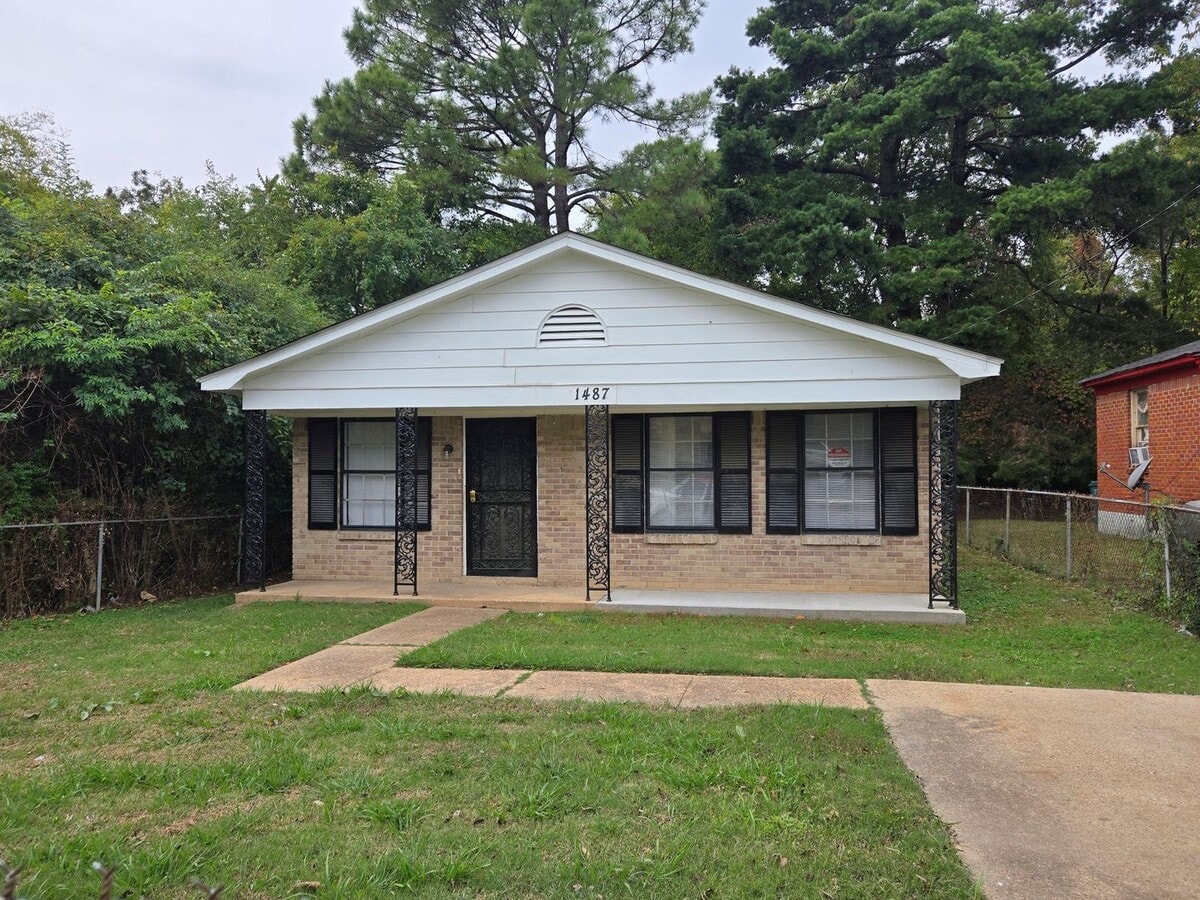 4 Success in now offering this Spacious 4 ... - 4 Success in now offering this Spacious 4 ...