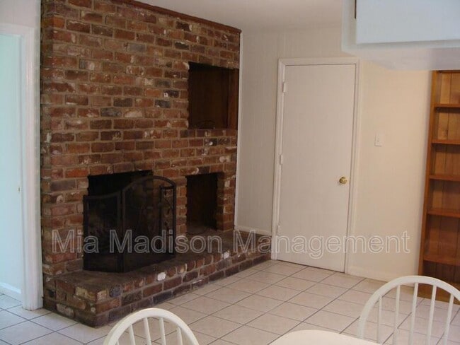 Photo - 112 Jacquelyn Dr