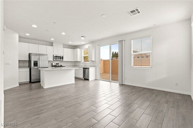 Photo - 10146 Glen Aulin St