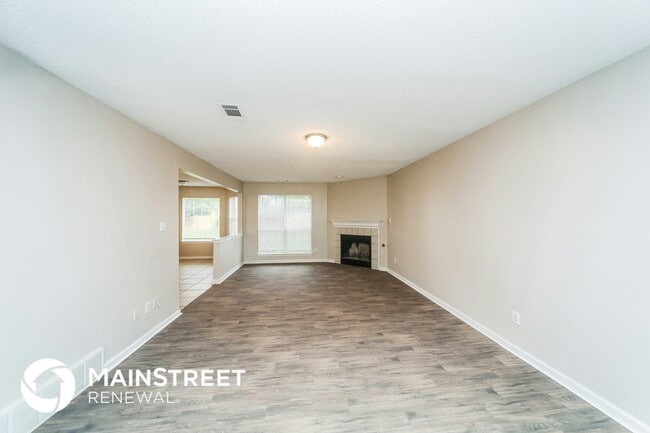 Photo - 7766 Brookbury Cove