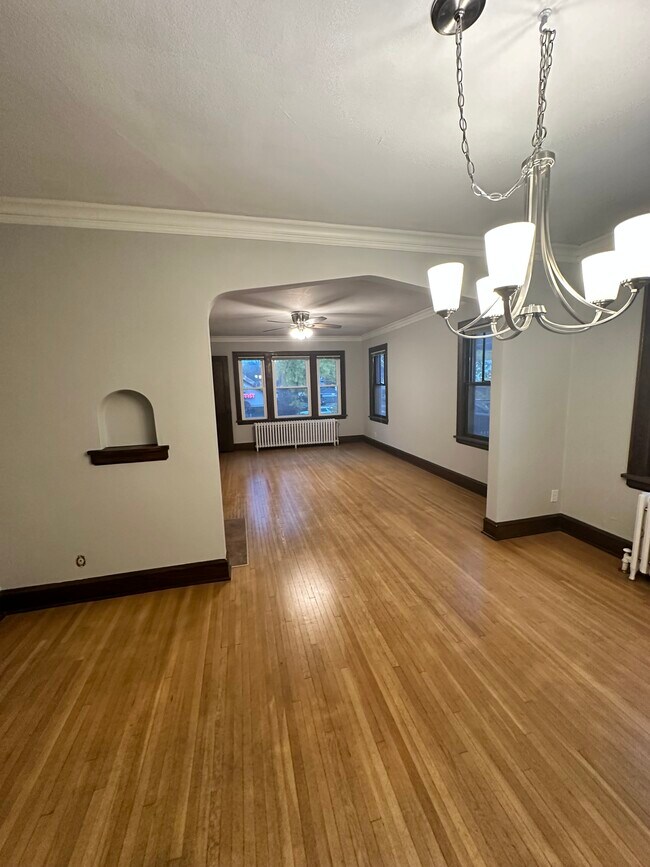 Photo - 1844 Grand Ave Unidad 3