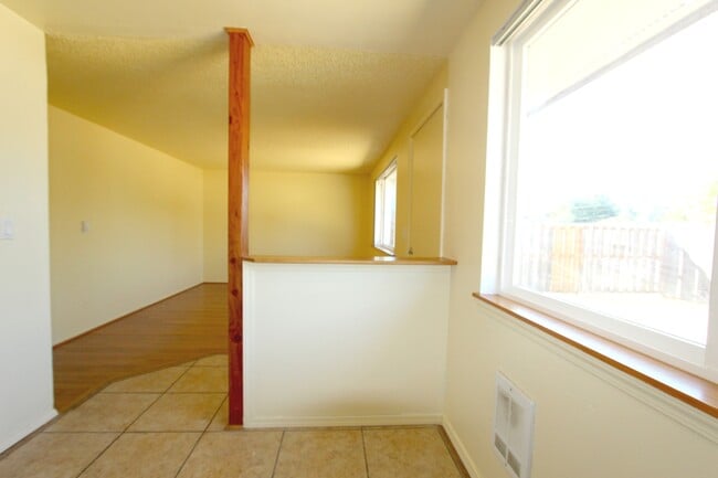 Photo - 3704 S Gunnison St Unidad 3708