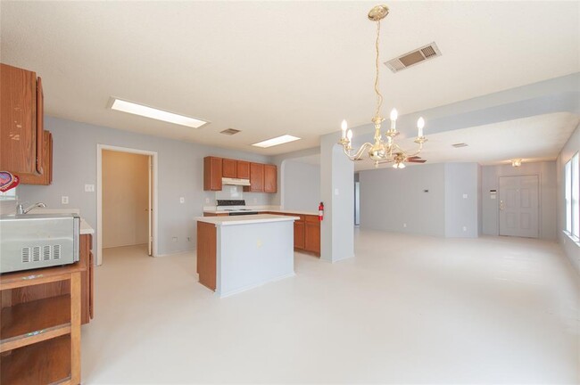 Photo - 2813 Adelen Ln