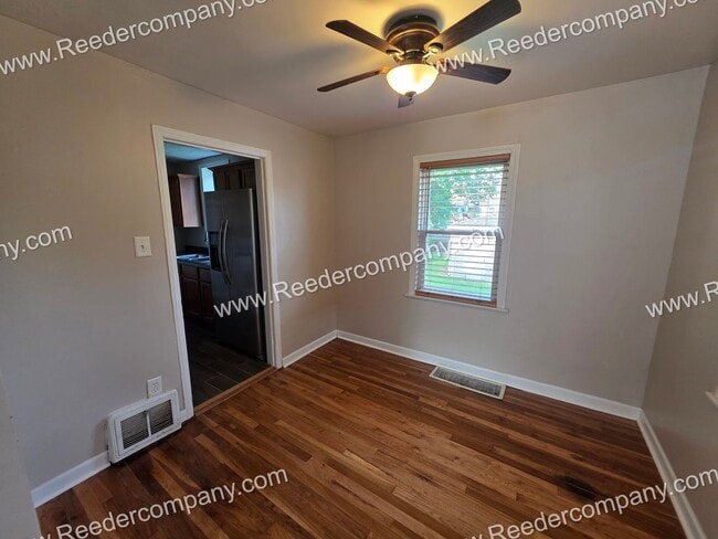 Photo - 6740 Wicker Ave