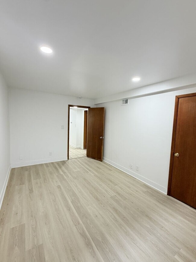 Photo - 1334 Lakeview Blvd E Unit 1334 Lakeview (Duplex)