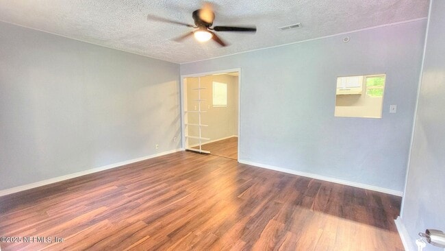 Photo - 9348 Culpeper Ave