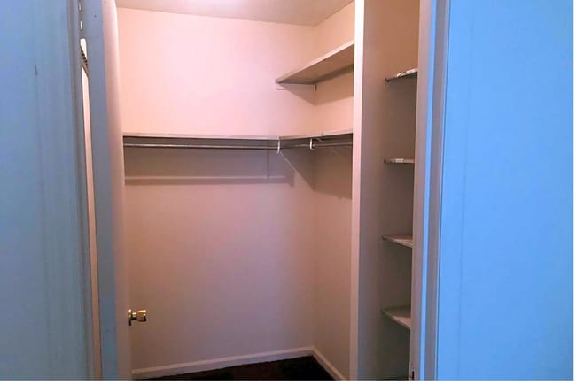 Photo - 2921 New Walkertown Rd Unit P