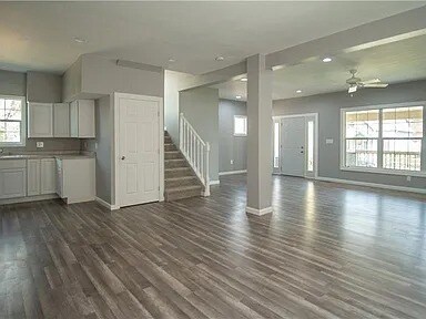 Photo - 3428 N Kenwood Ave