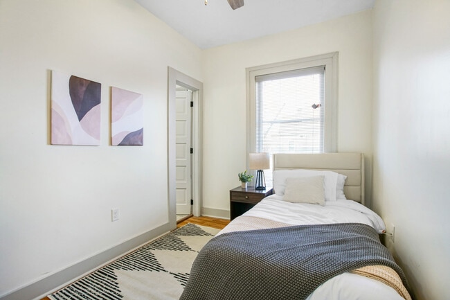 Photo - 1848 E 89th St Unit ID1061082P