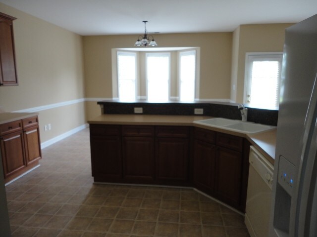Photo - 2005 Semmes Ln