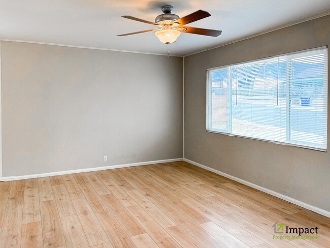 Photo - 403 Burlington Ave