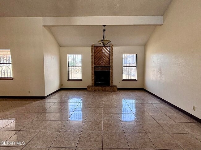 Photo - 1442 Sierra De Oro Dr