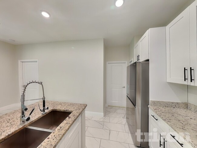 Photo - 1297 13th St House