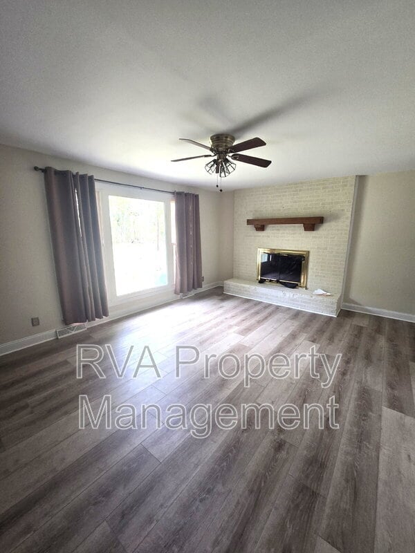 Photo - 8285 Fort Myers Rd