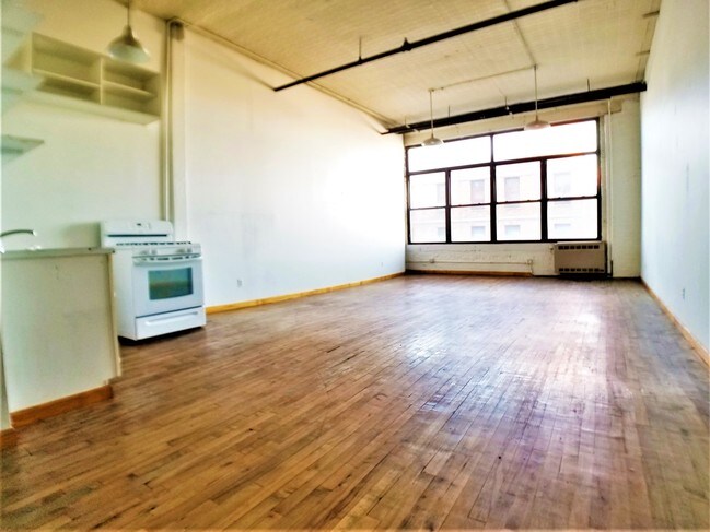 Studio Apartments For Rent In East Williamsburg Brooklyn Ny Photo 9 White St Unit 200