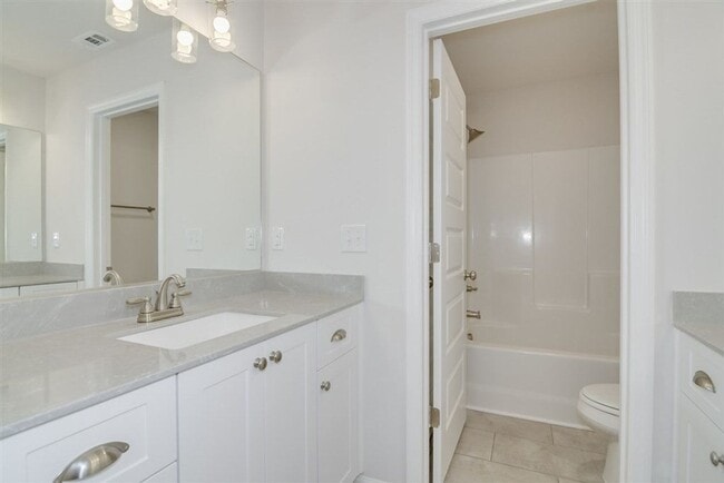 Photo - 5121 Huntley Trl