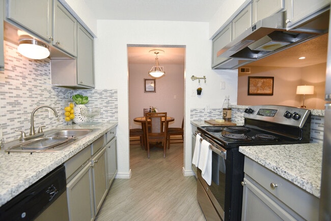 Photo - 3 Corners West