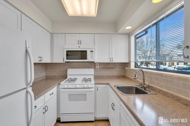 Photo - 603 Jacob Ct