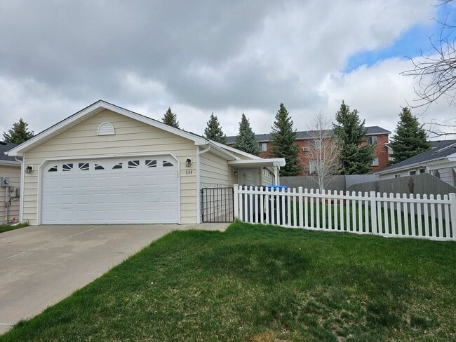 Building Photo - 334 Arbor Ln
