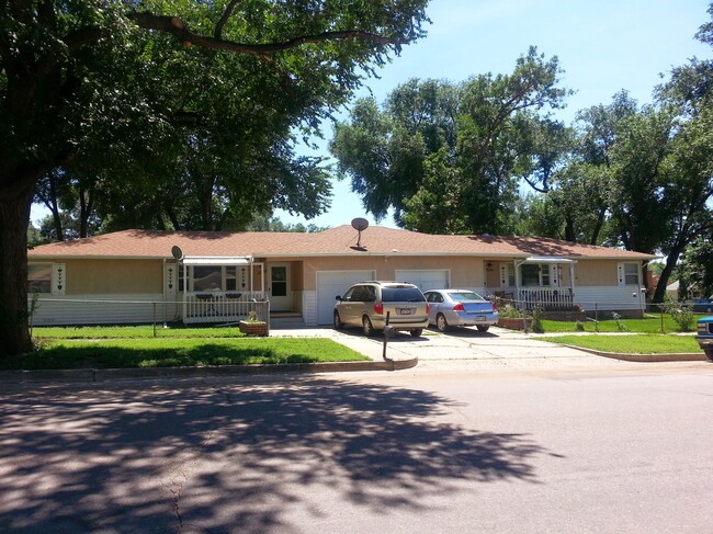 Building Photo - 403 N 17th St Unit 1