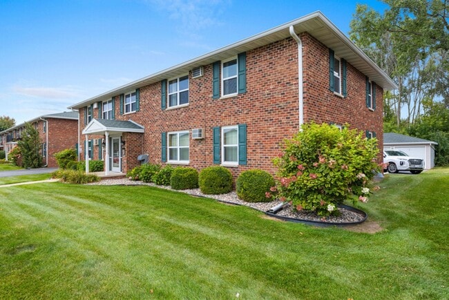 Photo - Roland Lane Apartments