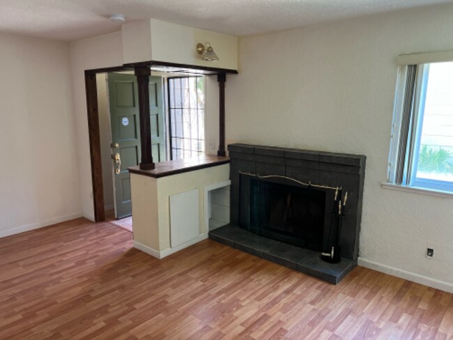 Photo - 8236 Center Pkwy