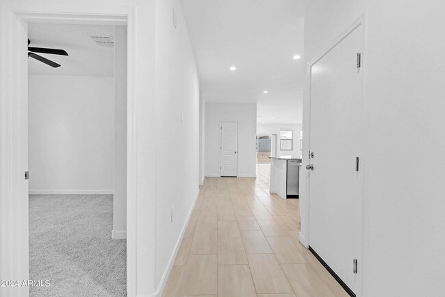 Photo - 2856 W Seaver Ave