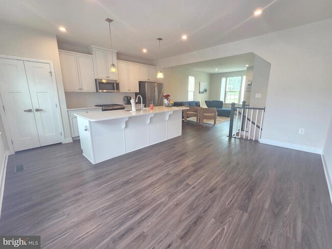 Photo - 1001 Rampart Dr